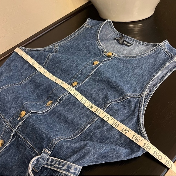 Vintage Gloria Vanderbilt denim midi/maxi dress, buttondown, sleeveless, size M - Picture 8 of 10